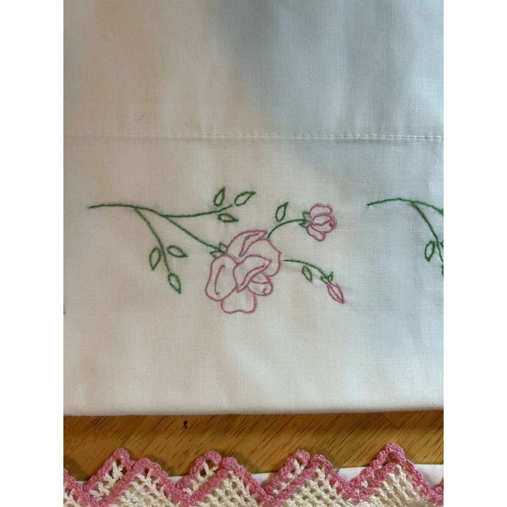 Vintage Pink Rose Embroidered Pillowcases Pair Crochet Lace Percale Cottage Set